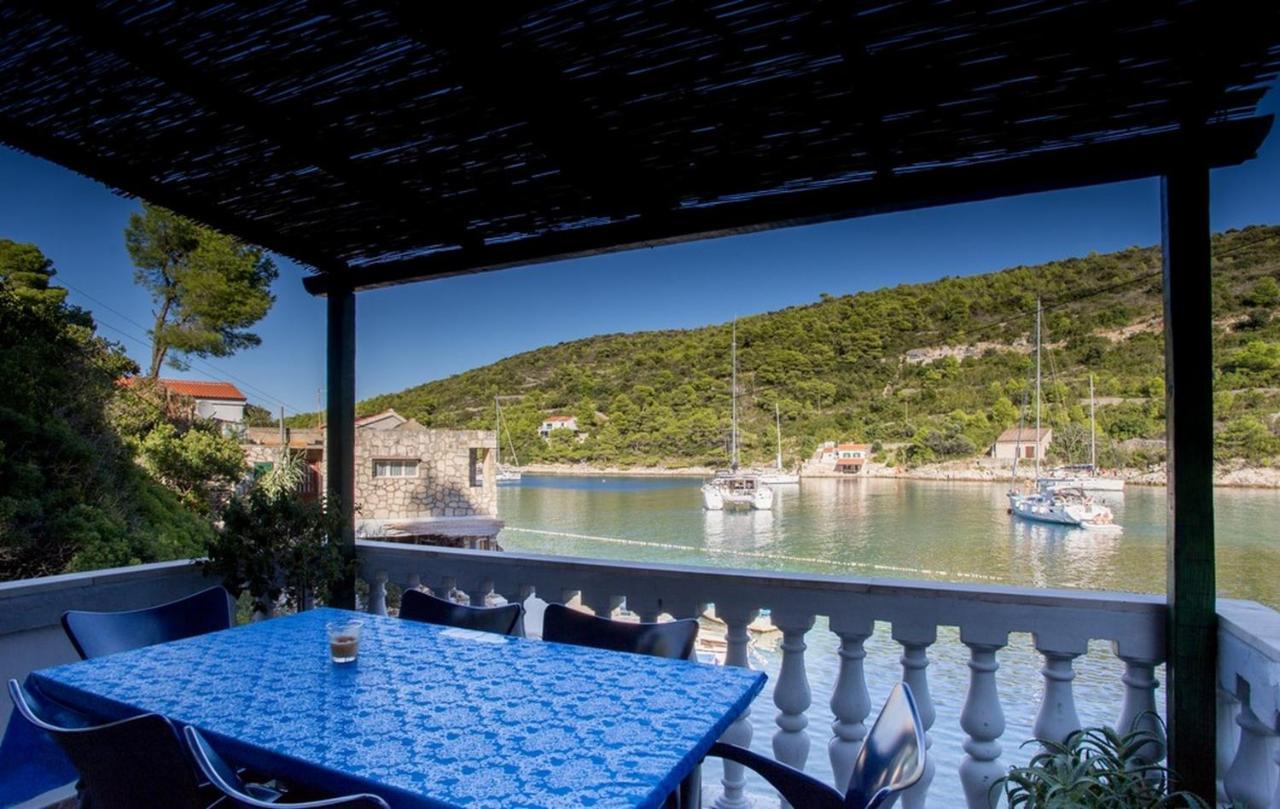Holiday House Macic Βις Εξωτερικό φωτογραφία