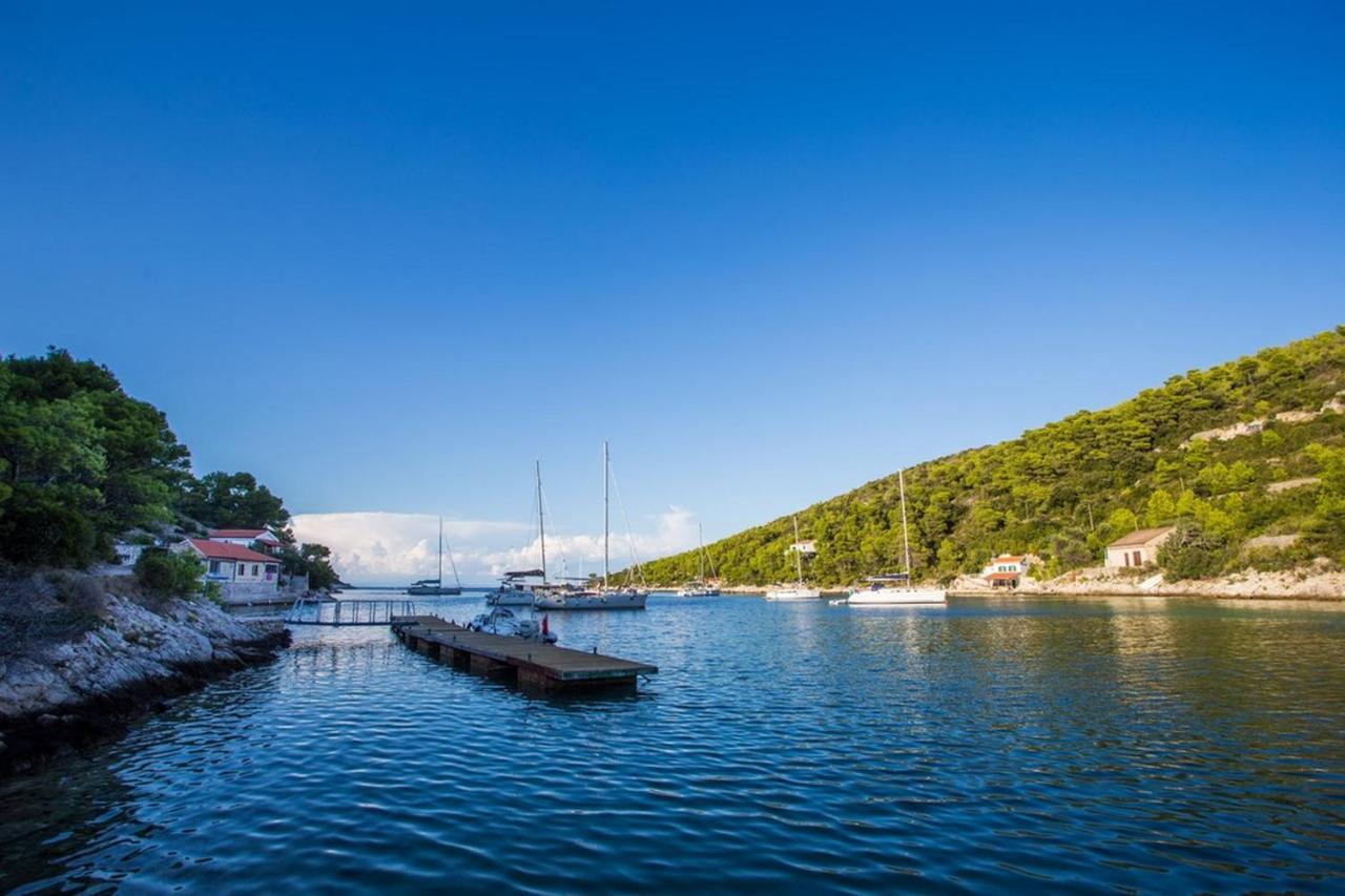 Holiday House Macic Βις Εξωτερικό φωτογραφία